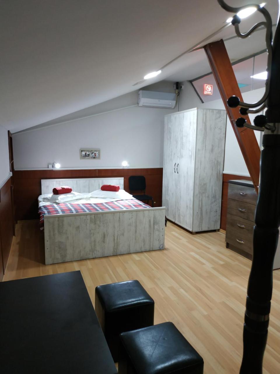 Hostel Portal Tbilisi Buitenkant foto